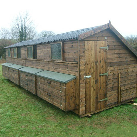 Chicken Coops, Houses, Huts and Sheds for 50-500 Chickens UK