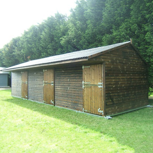 Tailor-Made Horse Buildings