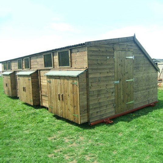 The Needwood Free Range Chicken House  Smiths Sectional