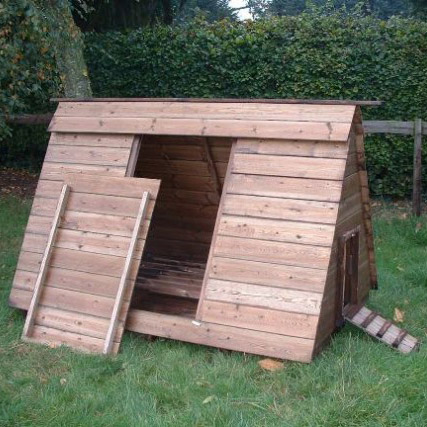 Punchau Outdoor Cedar Duck House, 17" X 10" X 10", Wooden Shelter And